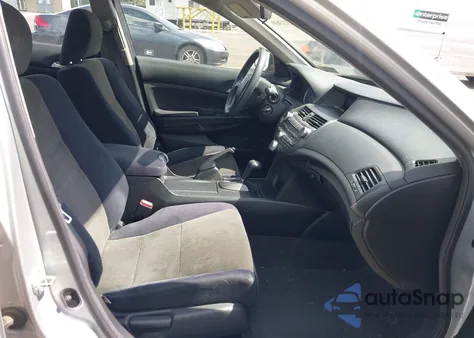 2010 Honda Accord 2.4 Lx from USA, damaged, VIN 1HGCP2F37AA163053